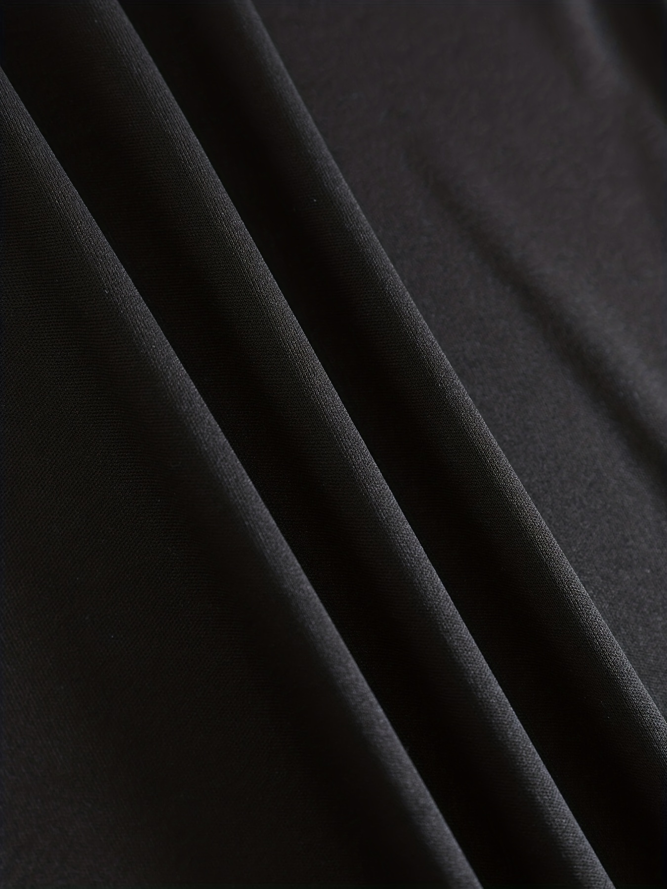 笑脸印花男士圆领图案T恤——包装效果图